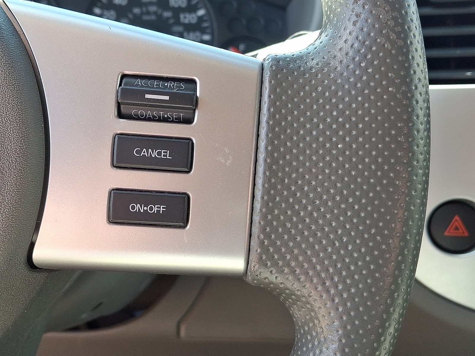 2021 Nissan Frontier SV Crew Cab photo 19