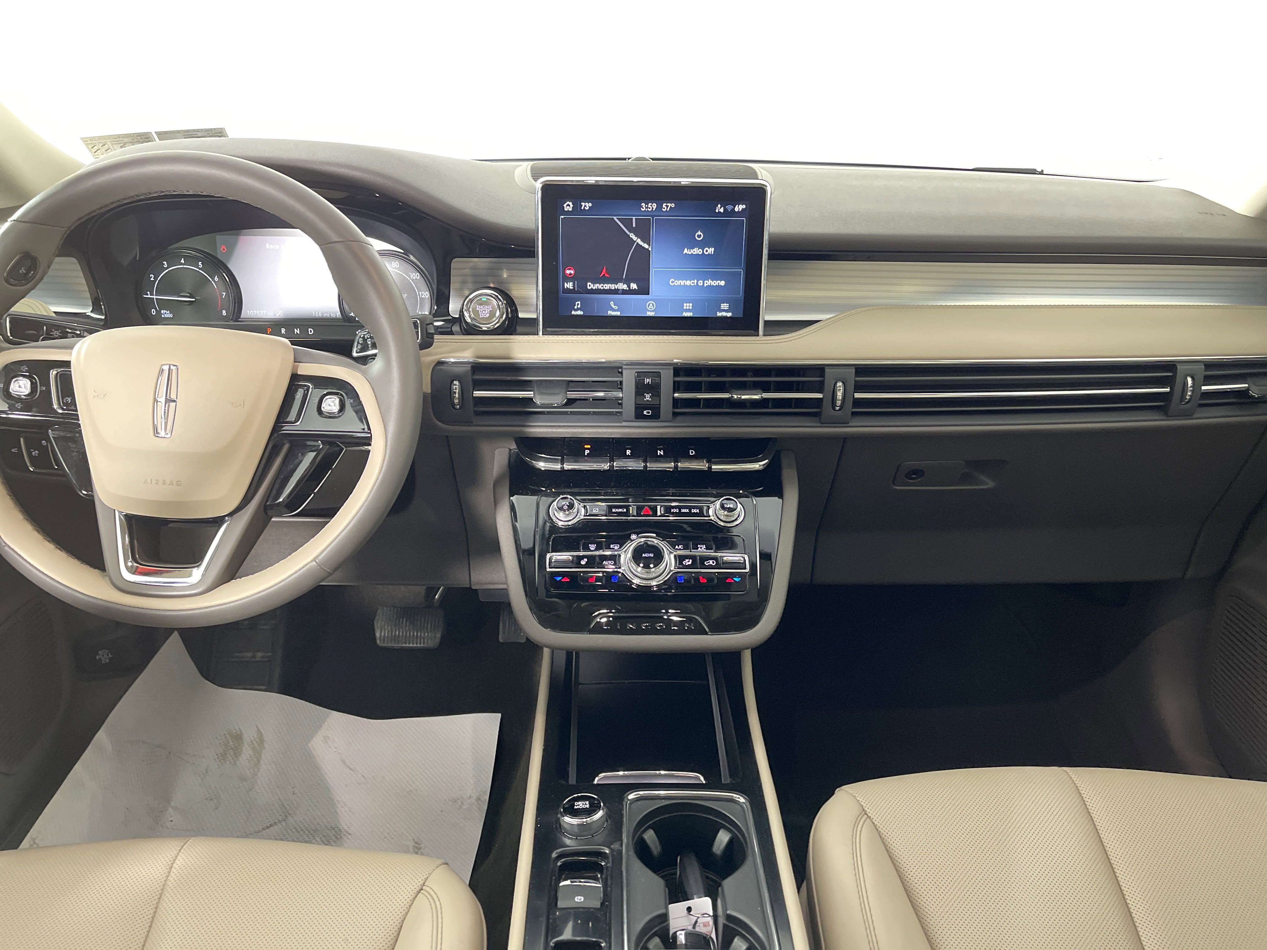 2022 Lincoln Corsair Standard photo 12