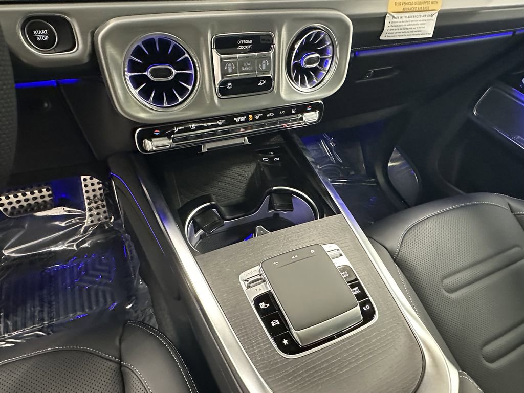 2025 Mercedes Benz G photo 30