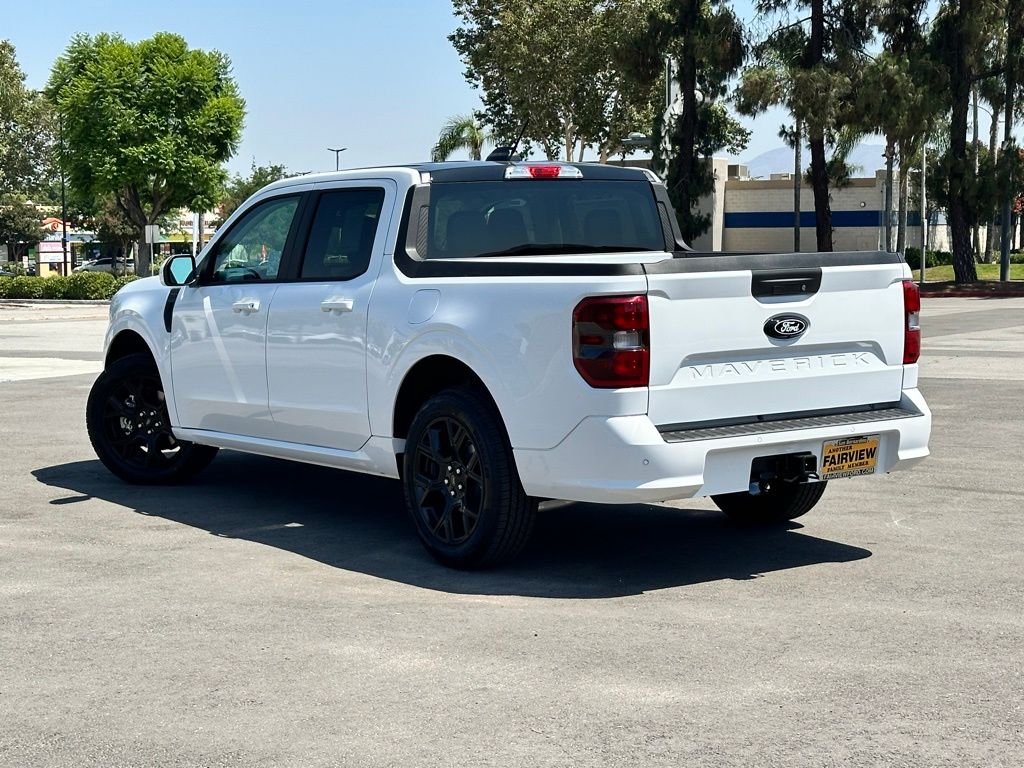 2025 Ford Maverick Lobo Standard