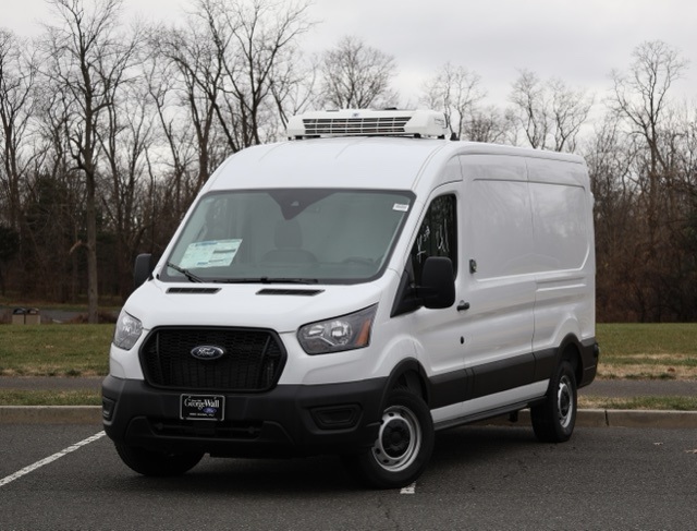 2025 Ford Transit Van Base's photo