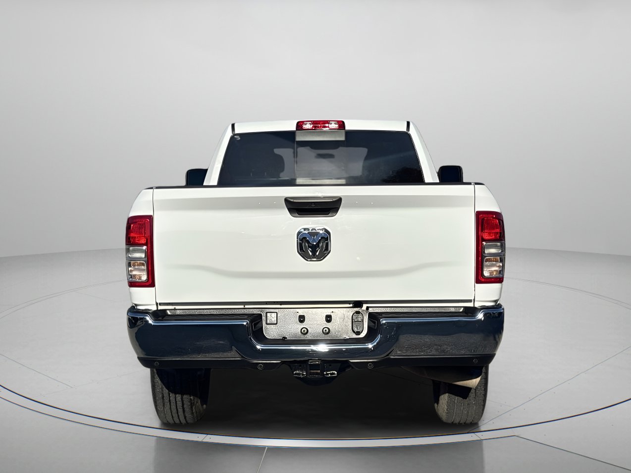 2023 Ram 2500 Tradesman photo 4