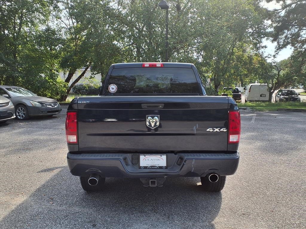 2016 Ram 1500 Express photo 5