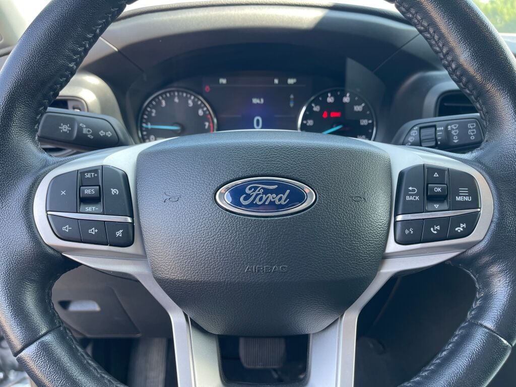 2022 Ford Explorer XLT photo 15