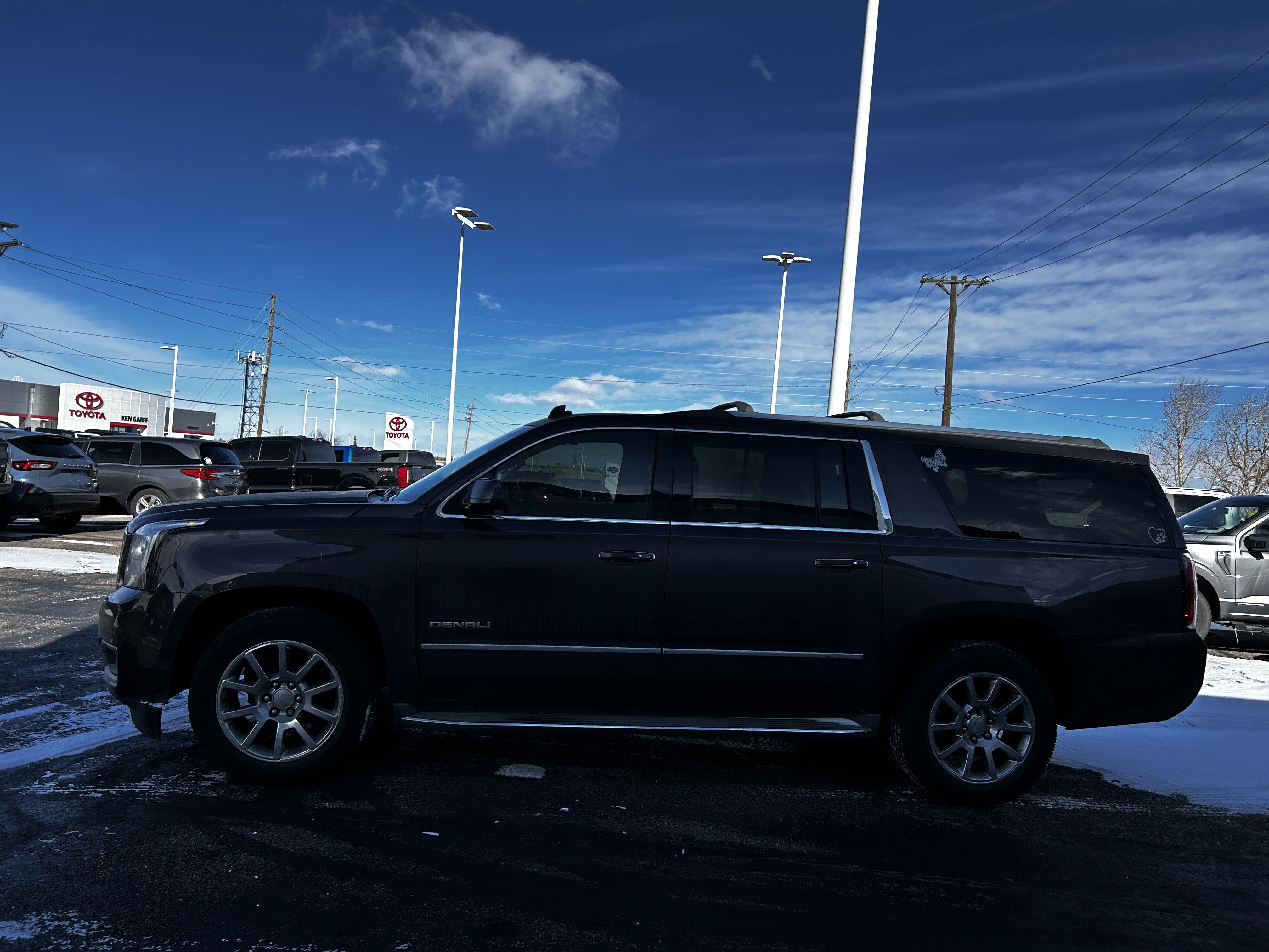 Used 2015 GMC Yukon XL Denali with VIN 1GKS2JKJ9FR283859 for sale in Cheyenne, WY