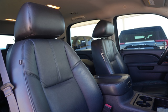2012 Chevrolet Tahoe LT photo 17