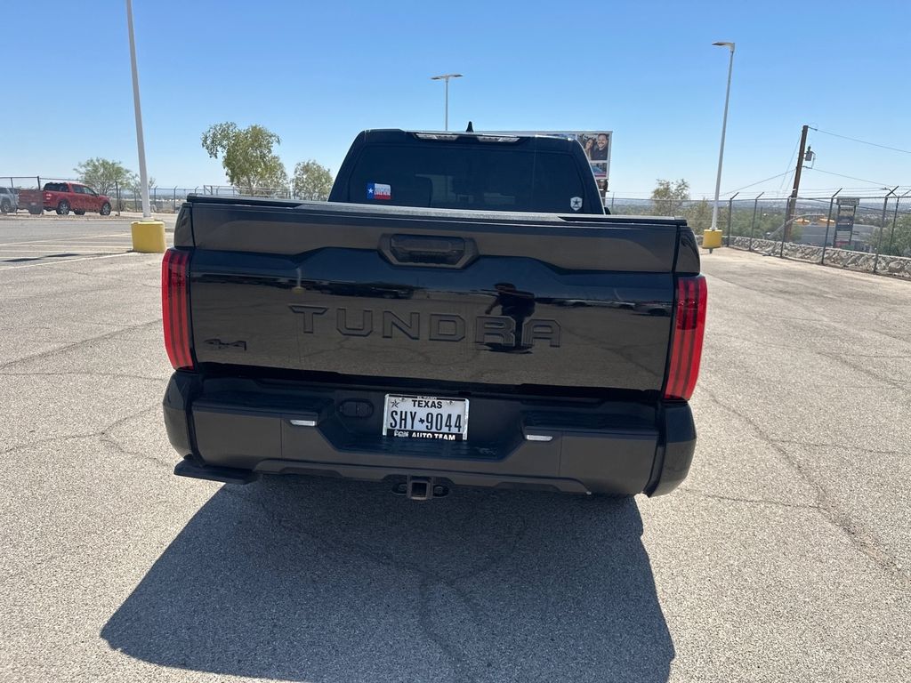 2023 Toyota Tundra SR5 CrewMax photo 15
