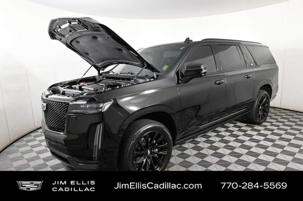 2024 Cadillac Escalade ESV Sport Platinum photo 28