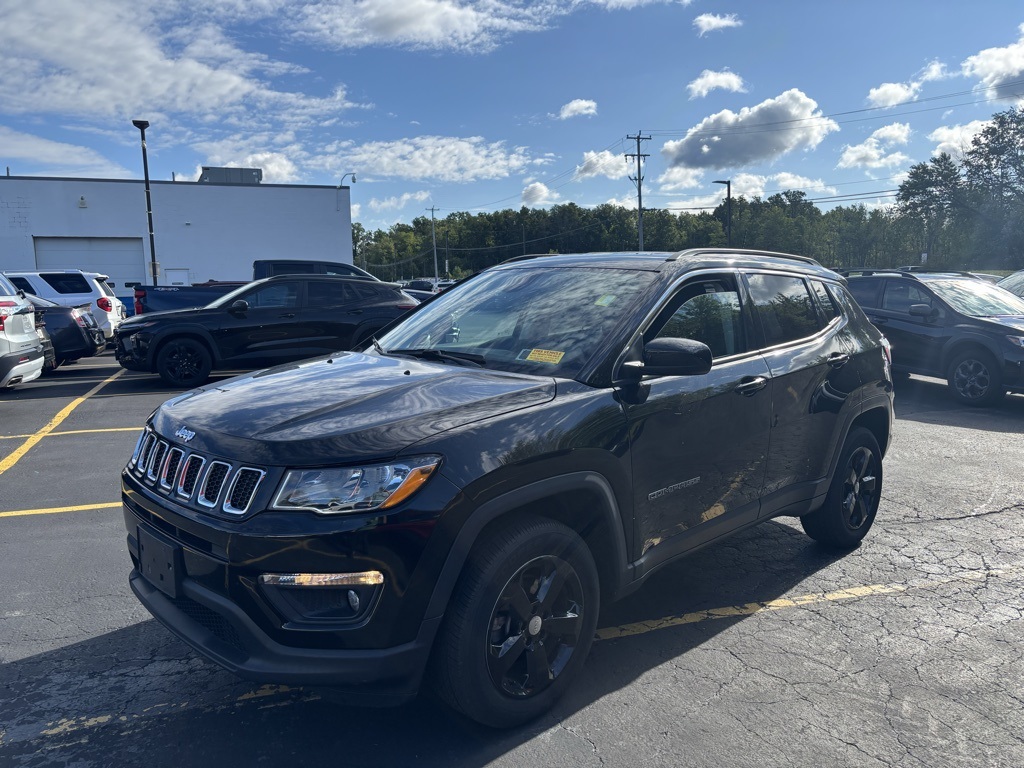 2019 Jeep Compass Latitude photo 4