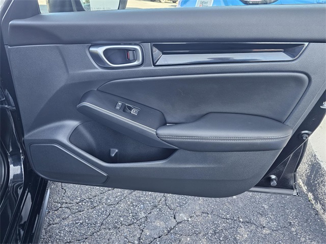 2022 Honda Civic Sport Touring photo 12