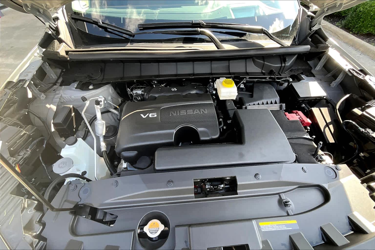 2024 Nissan Pathfinder Platinum photo 15