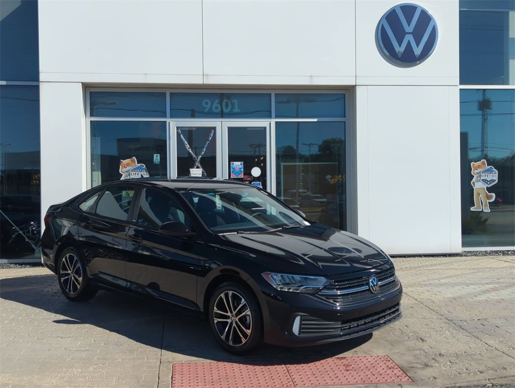 2024 Volkswagen Jetta 1.5T Sport photo 2