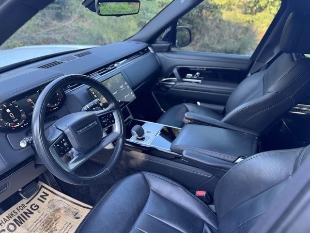 2024 Land Rover Range Rover SE photo 11