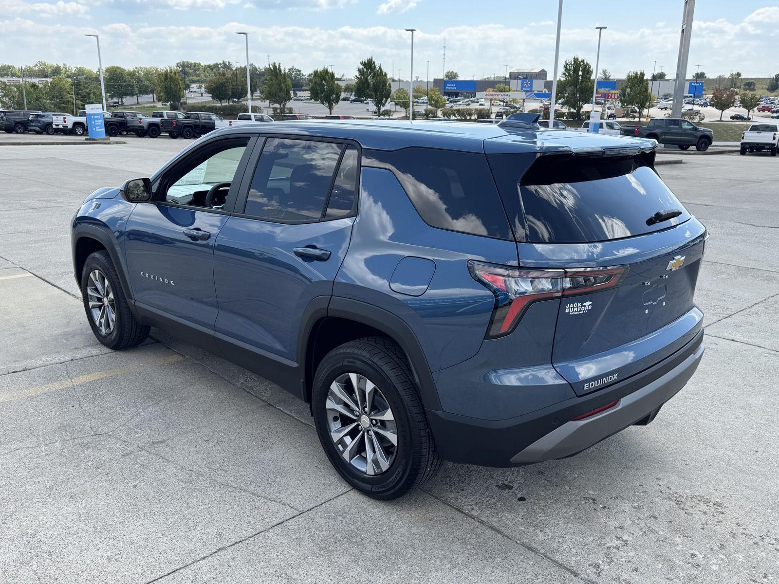 2026 Chevrolet Equinox LT photo 44