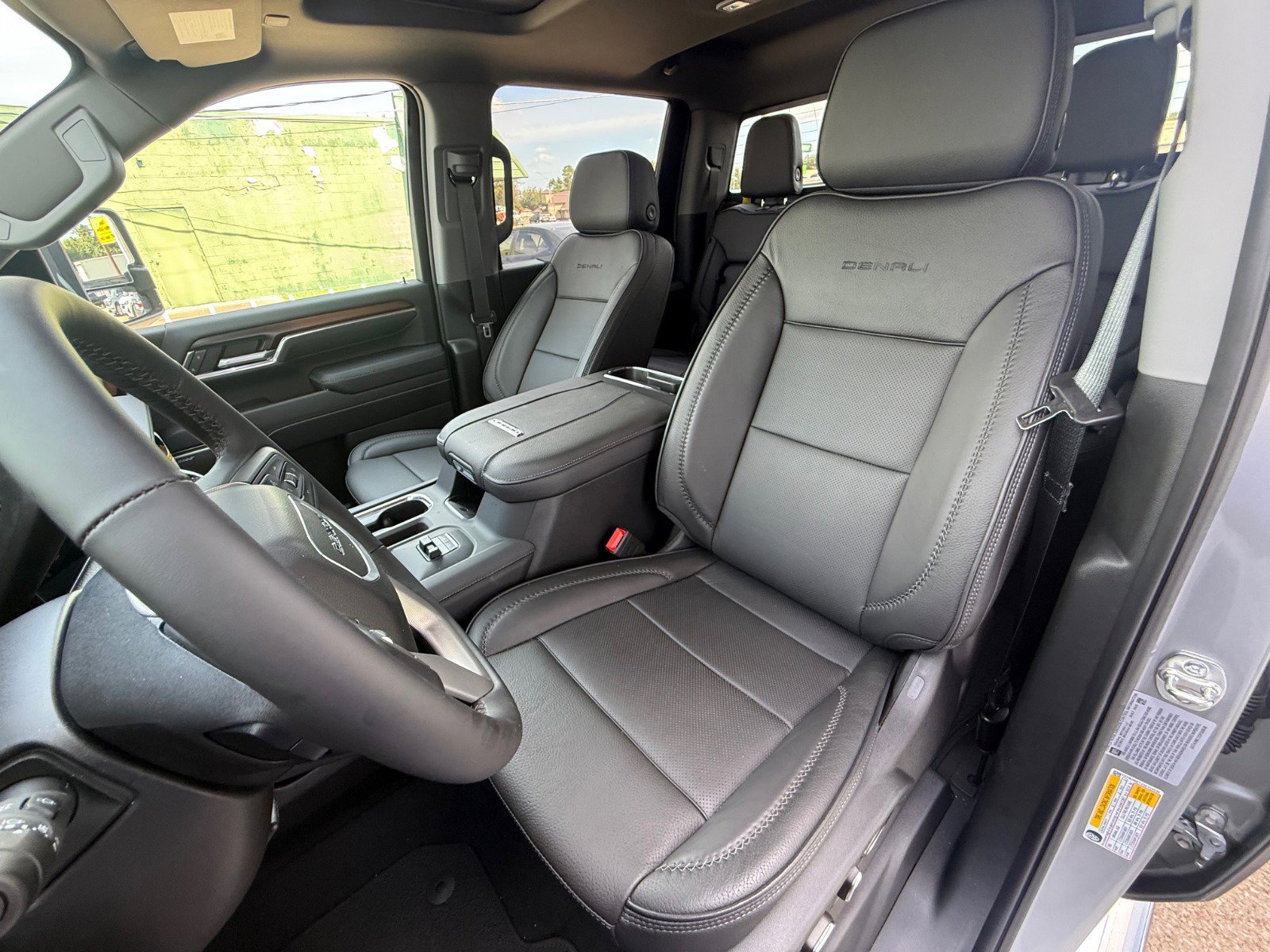 2025 Gmc Sierra 3500 HD Denali photo 13