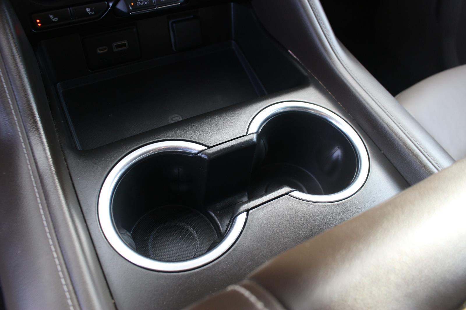 2021 Chevrolet Tahoe Z71 photo 23