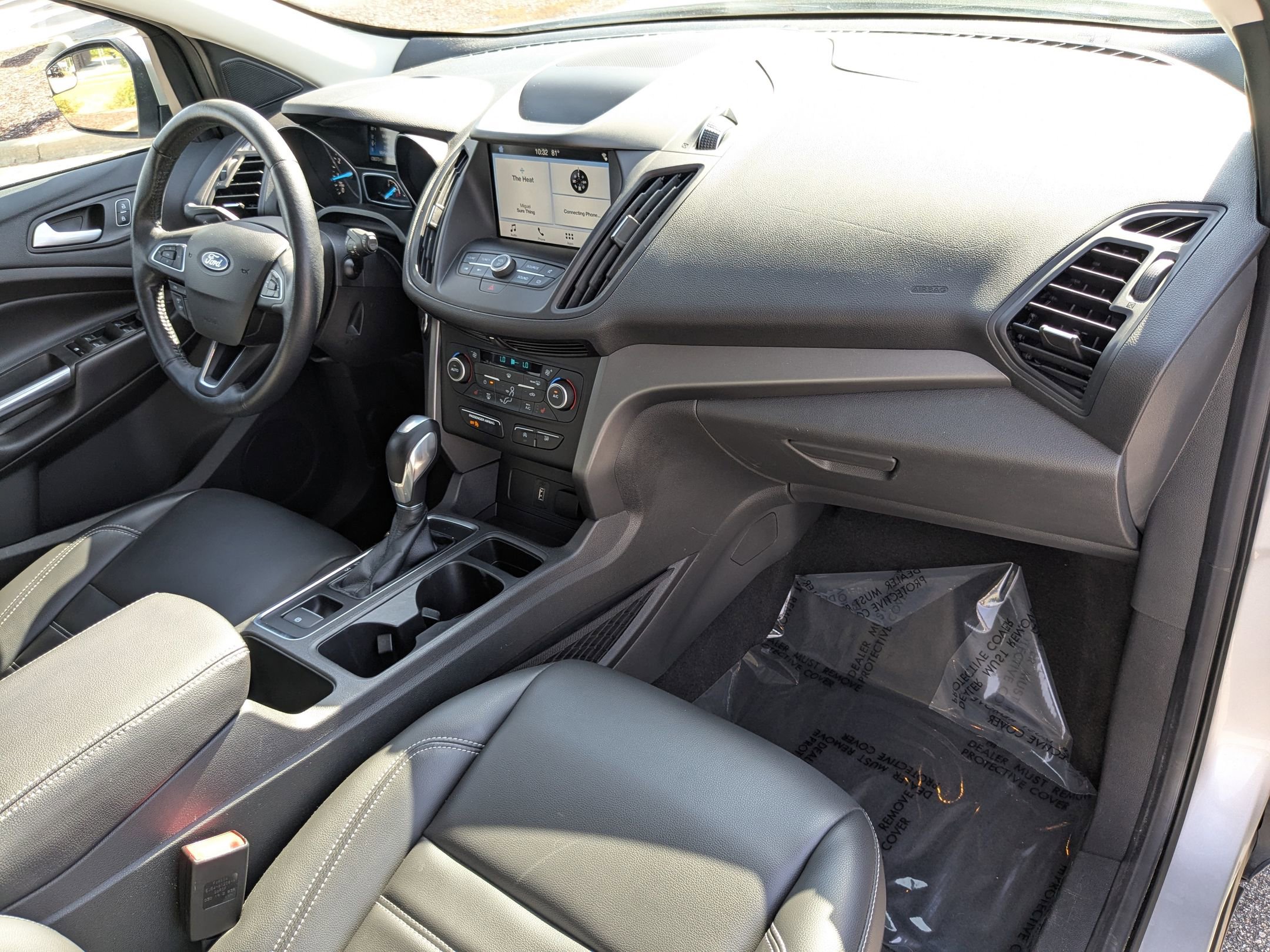 2019 Ford Escape SEL photo 37