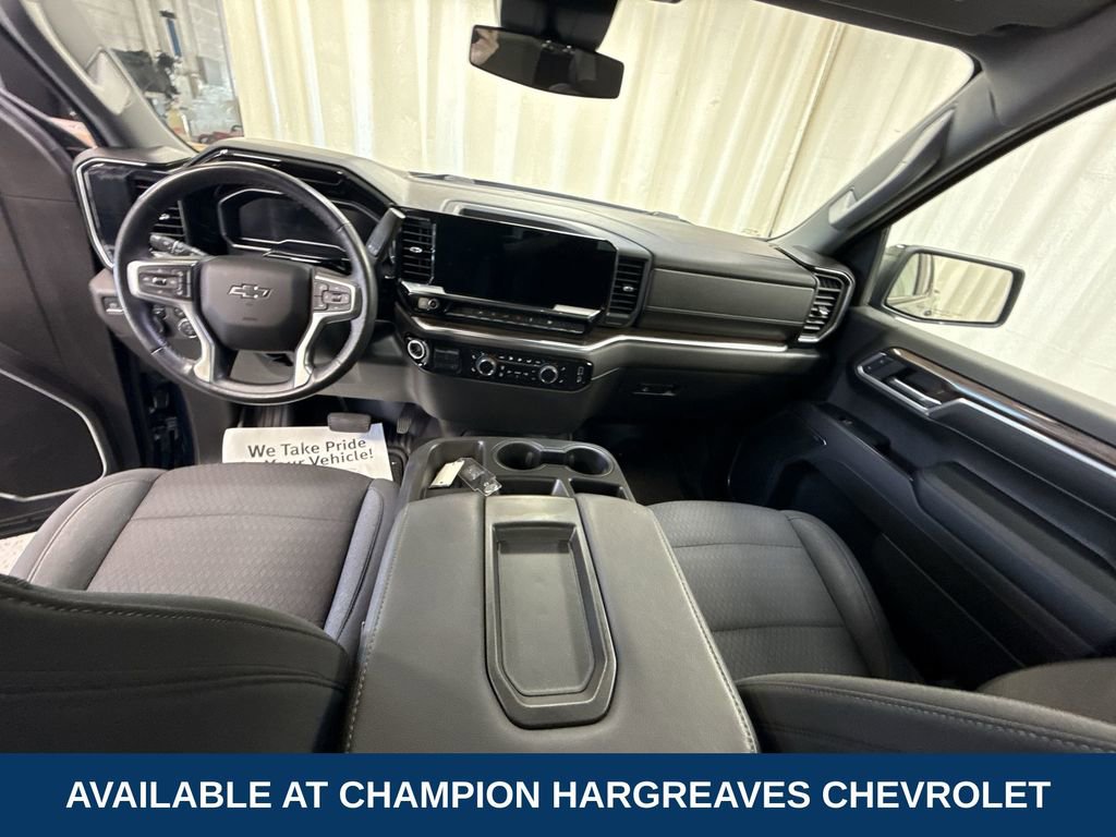 2022 Chevrolet Silverado 1500 RST photo 20