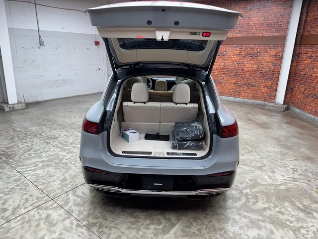 2026 Mercedes Benz EQS SUV 450 4MATIC photo 24