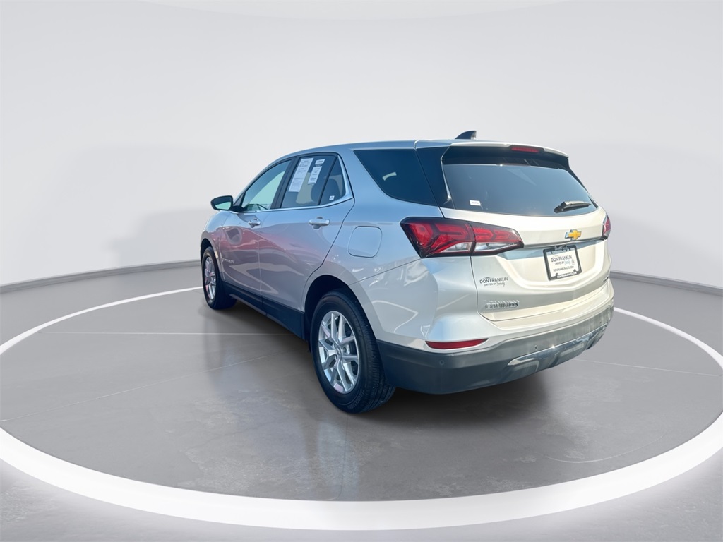 2022 Chevrolet Equinox LT photo 5