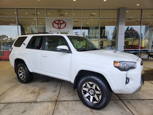 2023 Toyota 4Runner TRD Off-Road Premium's photo