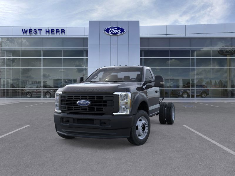 2025 Ford F-450 XL photo 3
