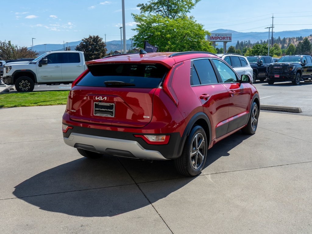 2024 Kia Niro EX photo 6
