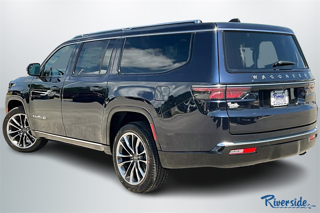 2025 Jeep Wagoneer L Series III photo 3
