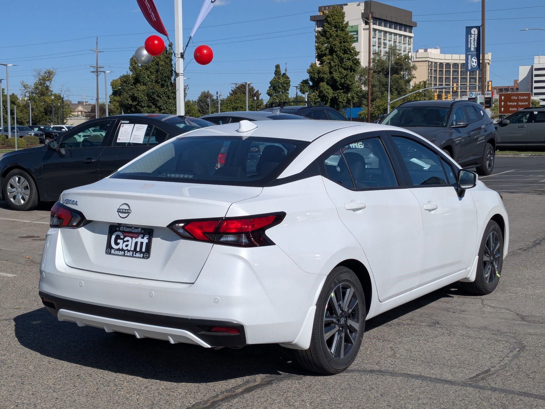 2025 Nissan Versa SV photo 3
