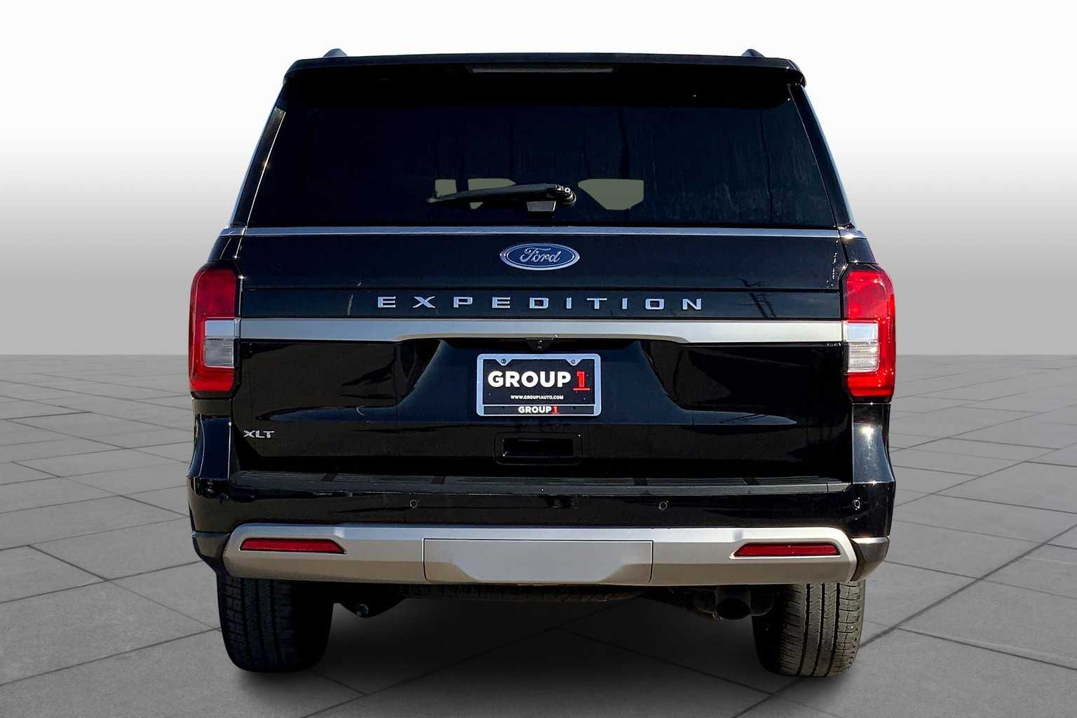 2024 Ford Expedition XLT photo 4