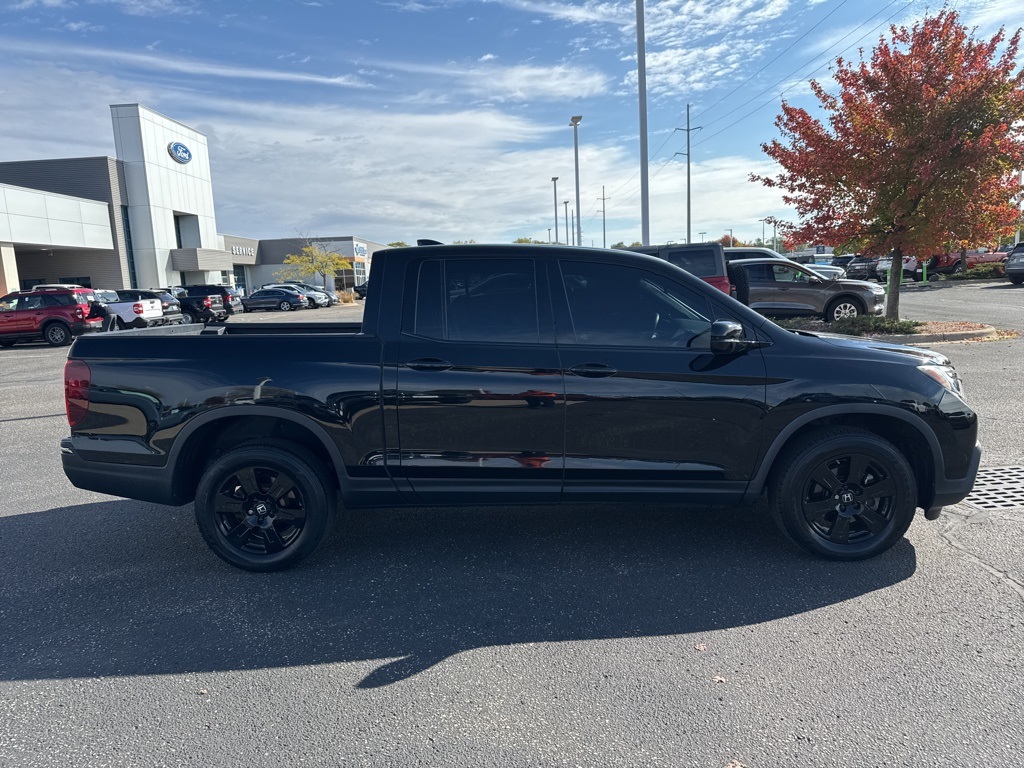 2020 Honda Ridgeline Black Edition photo 2