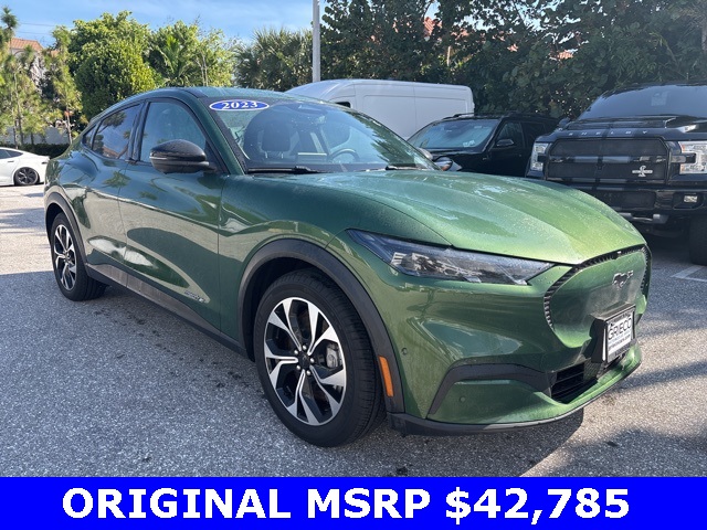 2024 Ford Mustang Mach-E Select RWD's photo