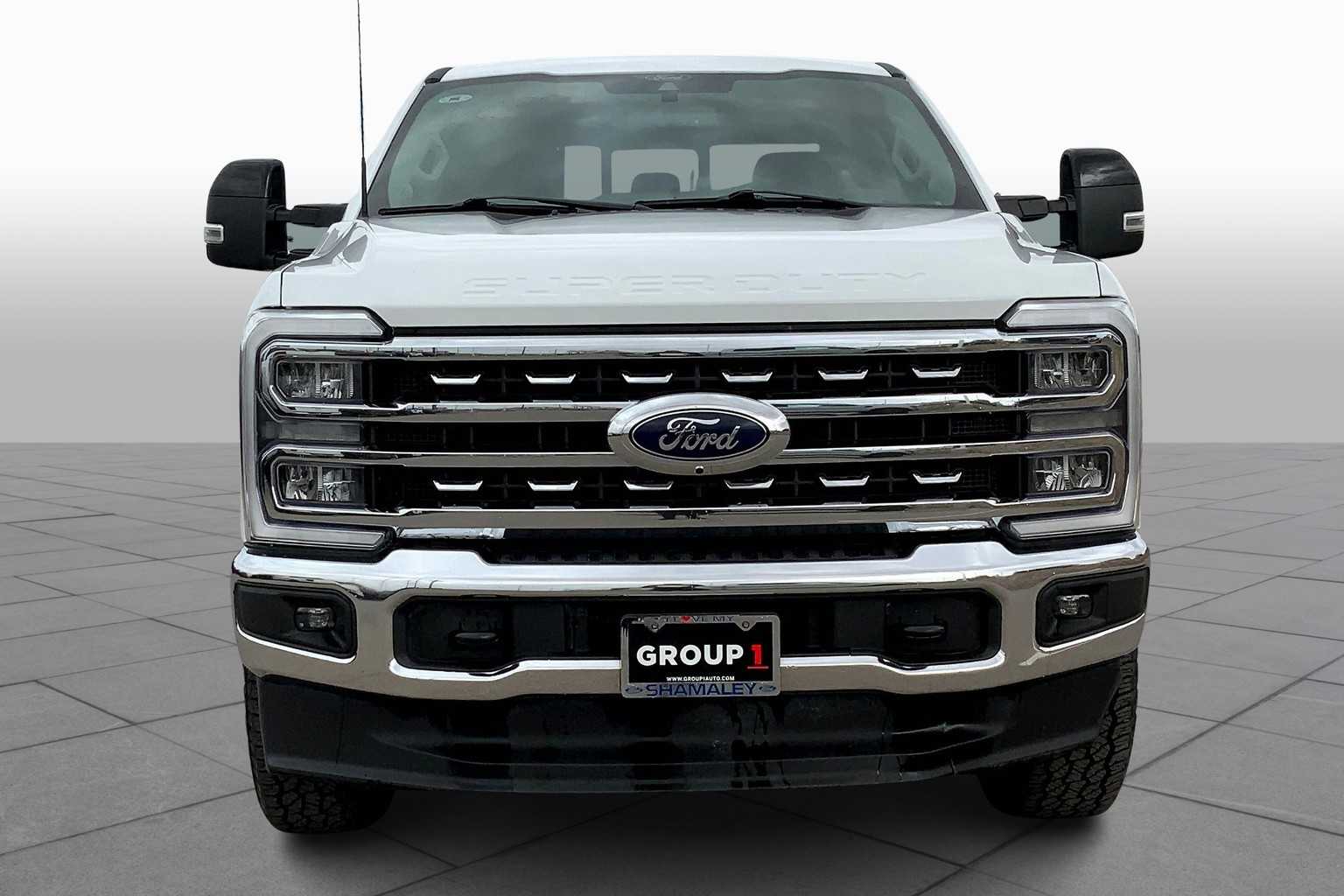 2024 Ford F-250 Lariat photo 3