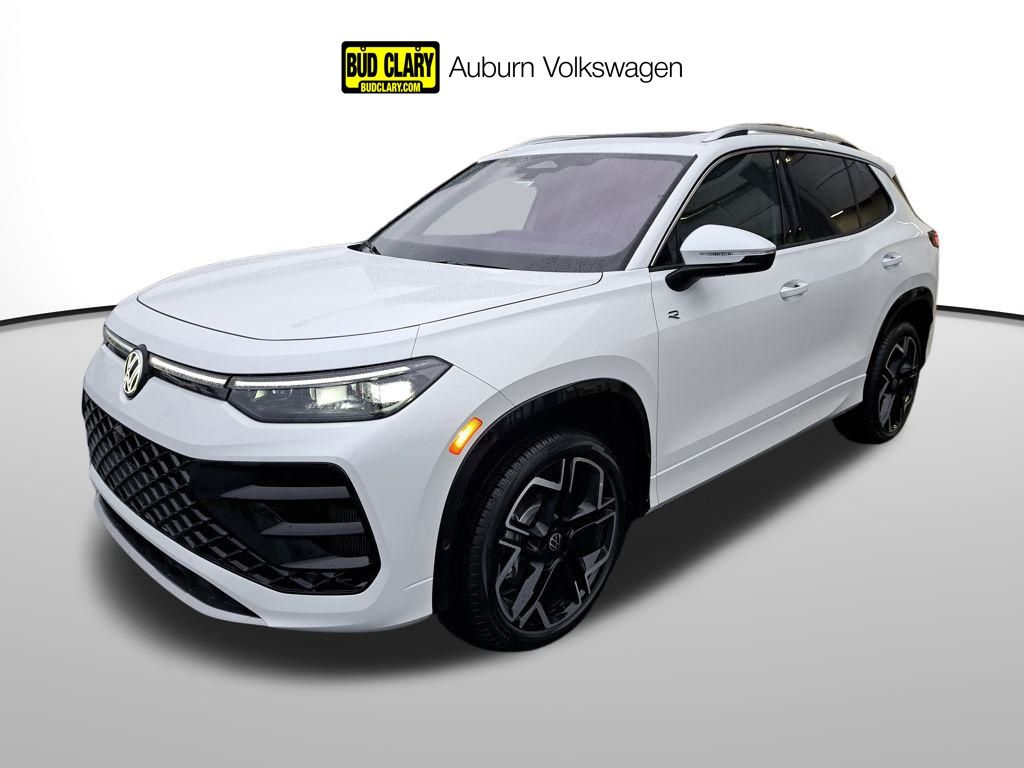 2026 Volkswagen Tiguan SEL R-LINE TURBO's photo