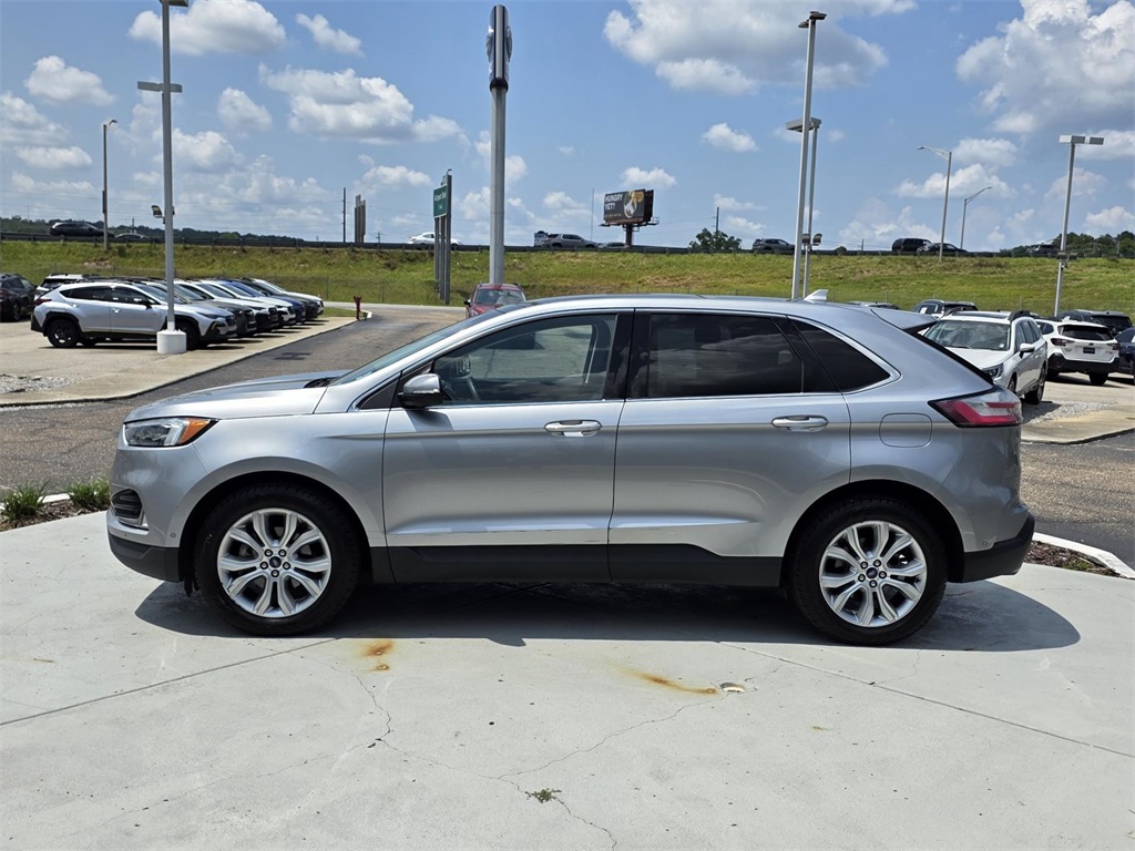 2020 Ford Edge Titanium photo 6