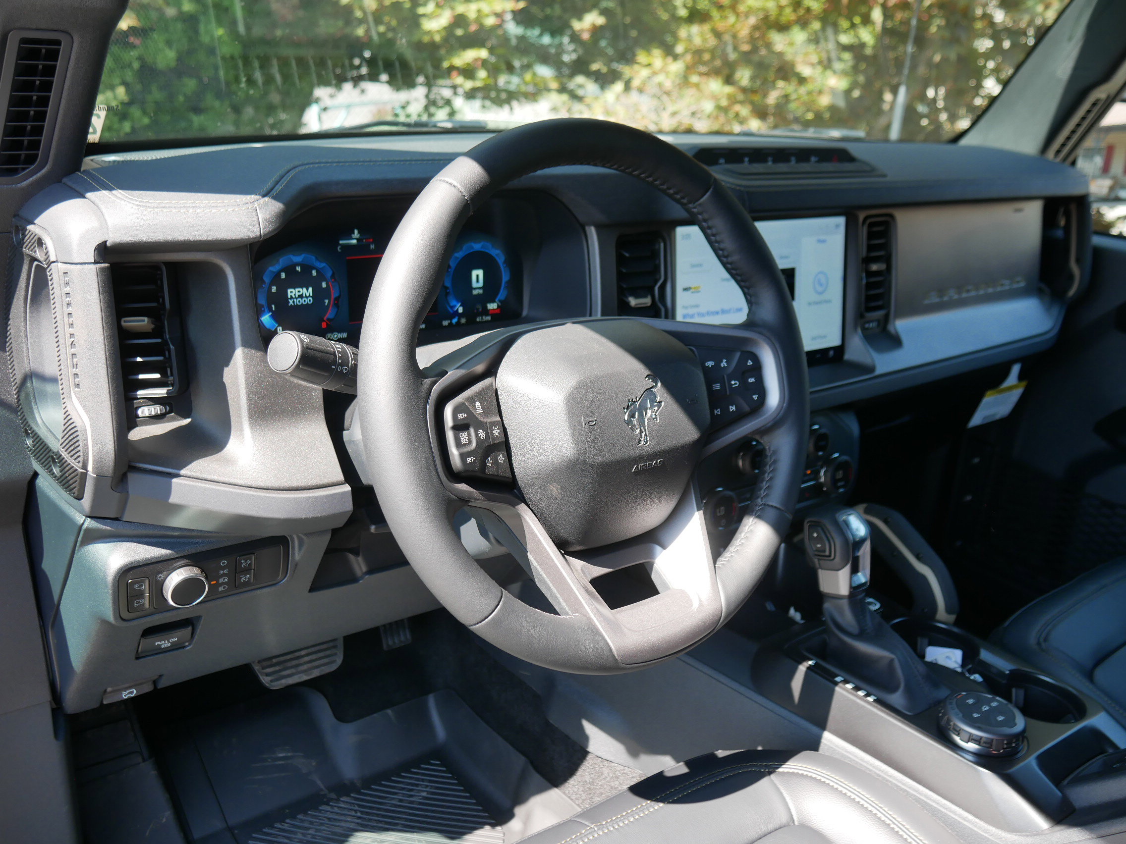 2025 Ford Bronco Badlands photo 4