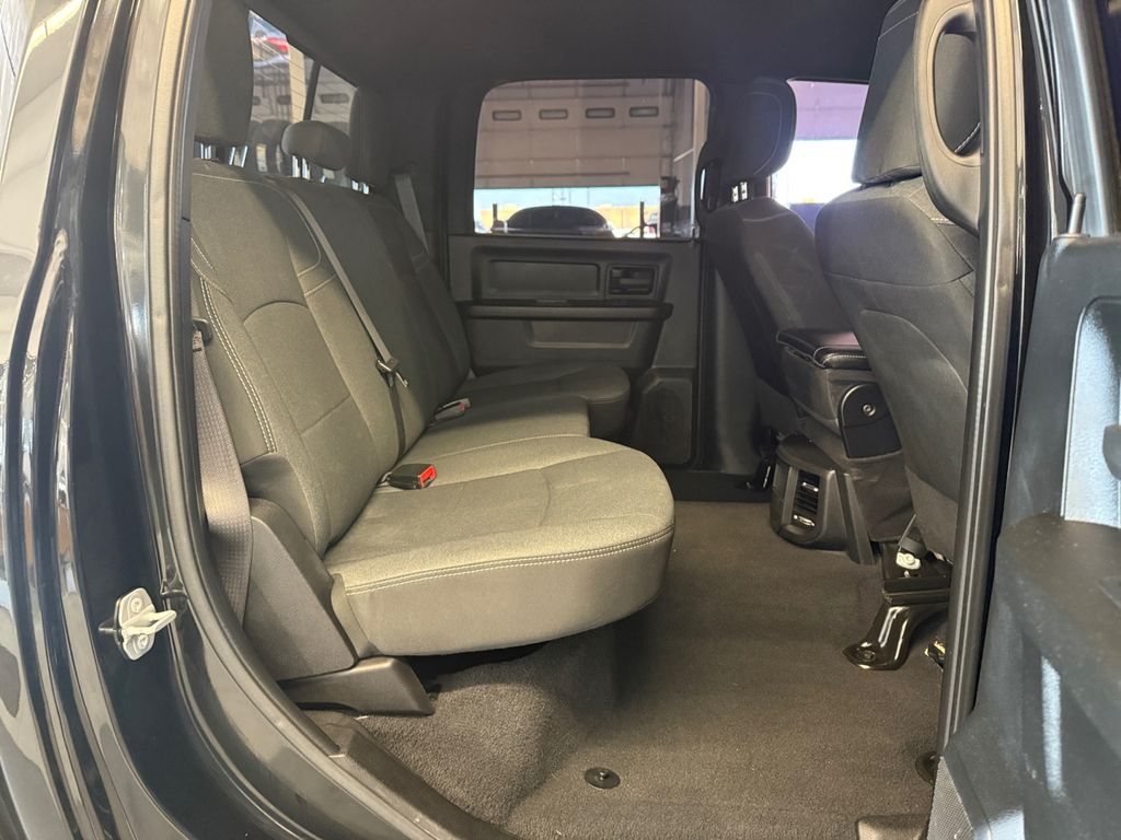 2022 Ram 2500 Tradesman photo 15