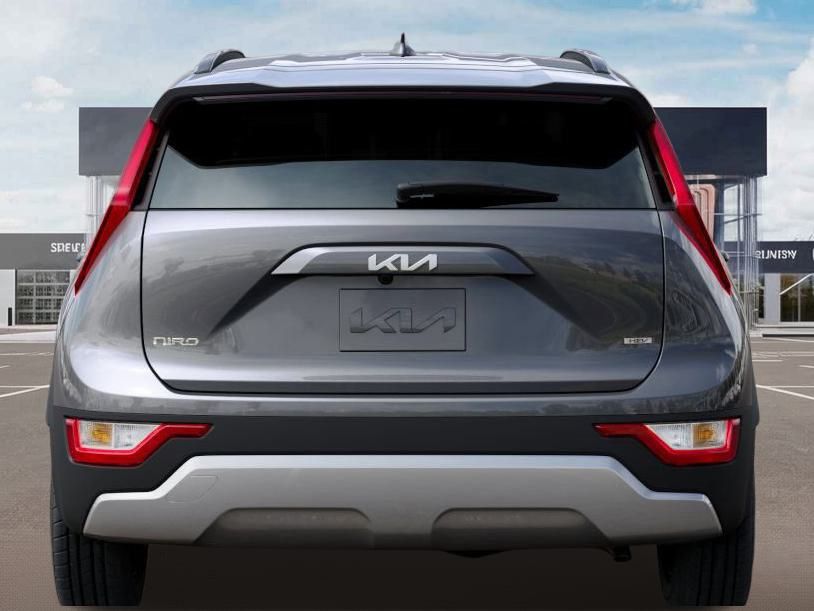 2025 Kia Niro LX photo 5