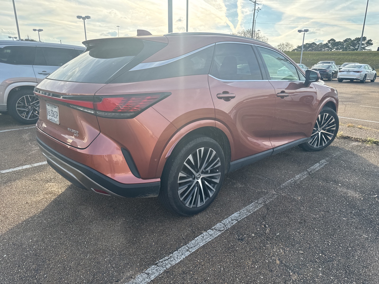 2023 Lexus RX 350 Premium photo 2