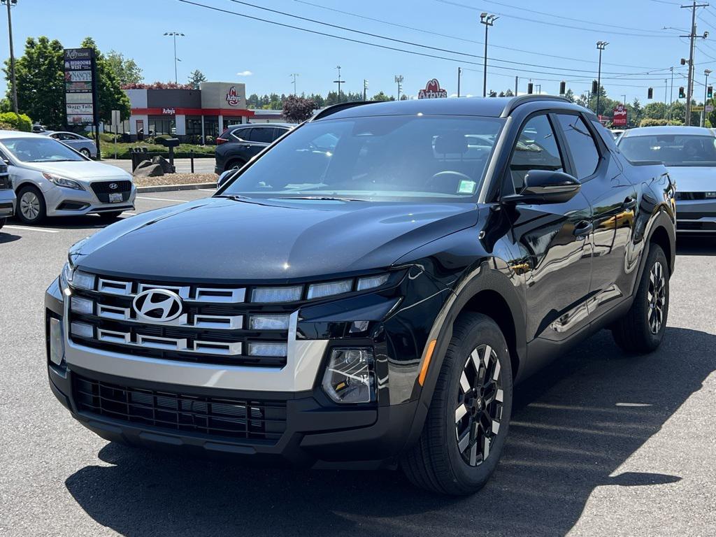 2025 Hyundai Santa Cruz SEL photo 2
