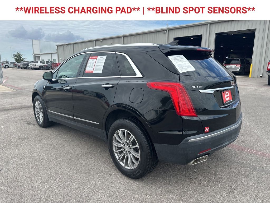 2017 Cadillac XT5 Luxury photo 5