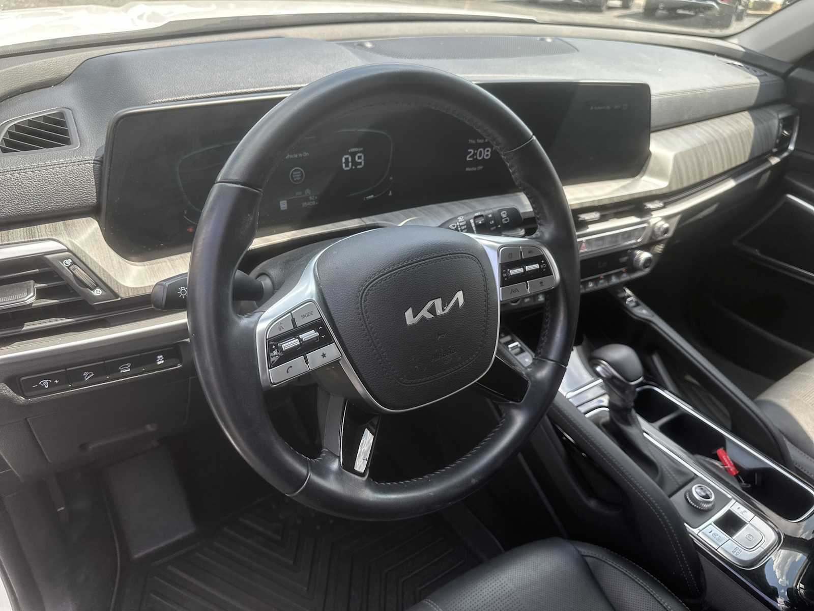2024 Kia Telluride EX photo 7