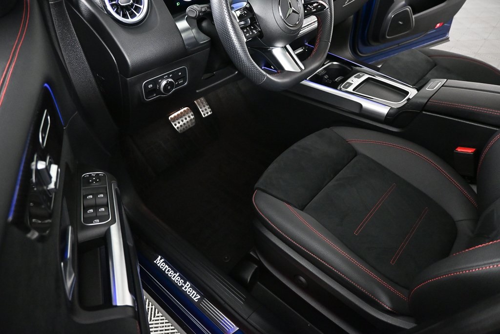 2024 Mercedes Benz GLB 250 4MATIC photo 7