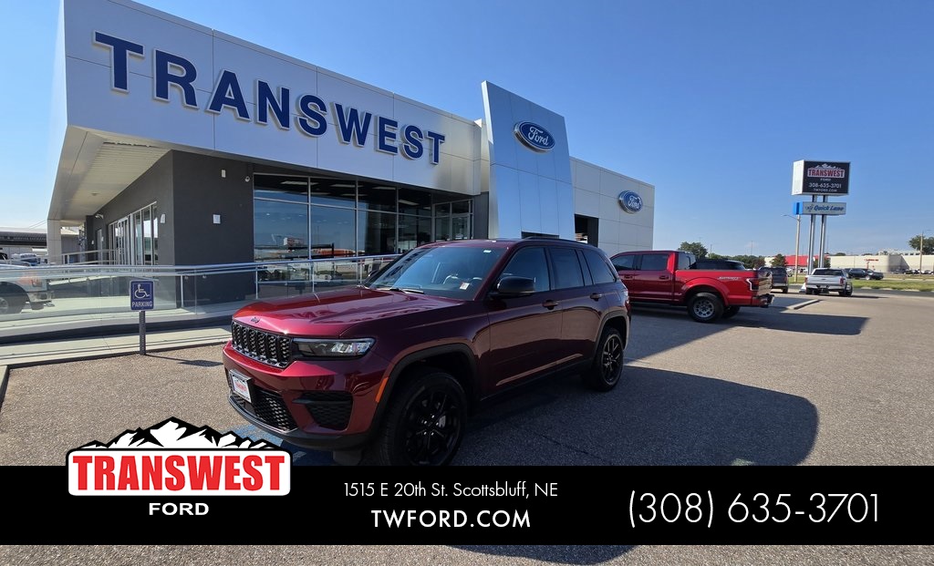 2024 Jeep Grand Cherokee Altitude's photo