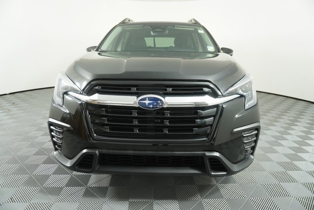 2023 Subaru Ascent Limited photo 2