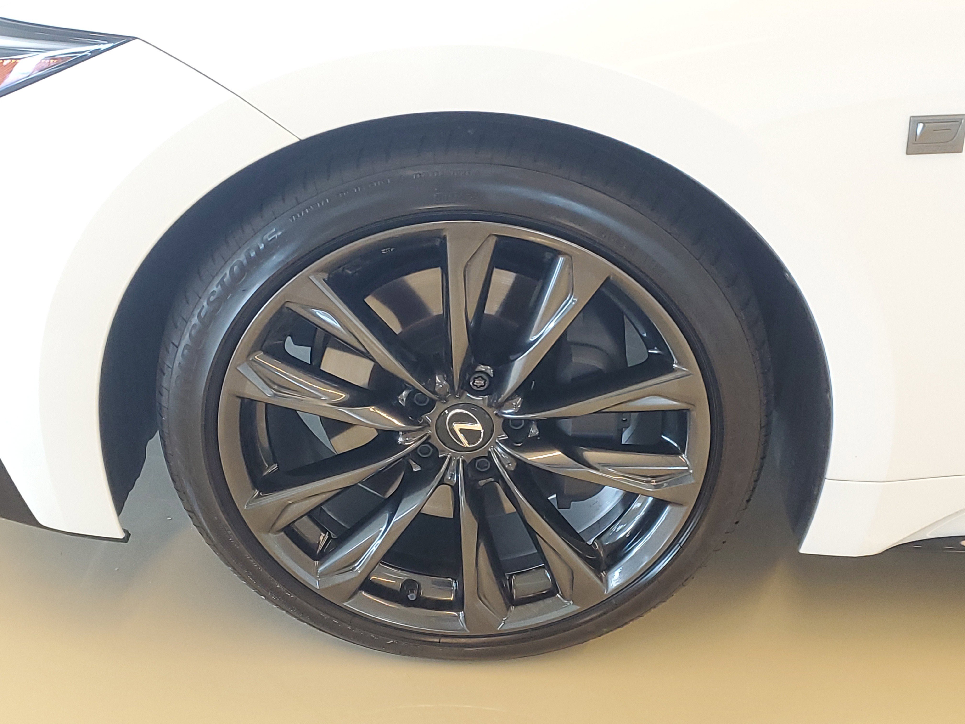 2025 Lexus IS F SPORT photo 6