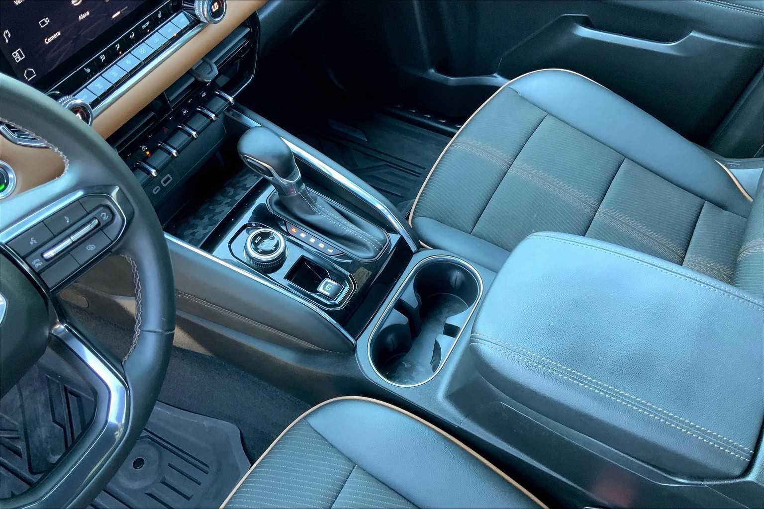 2024 Gmc Canyon AT4 photo 16