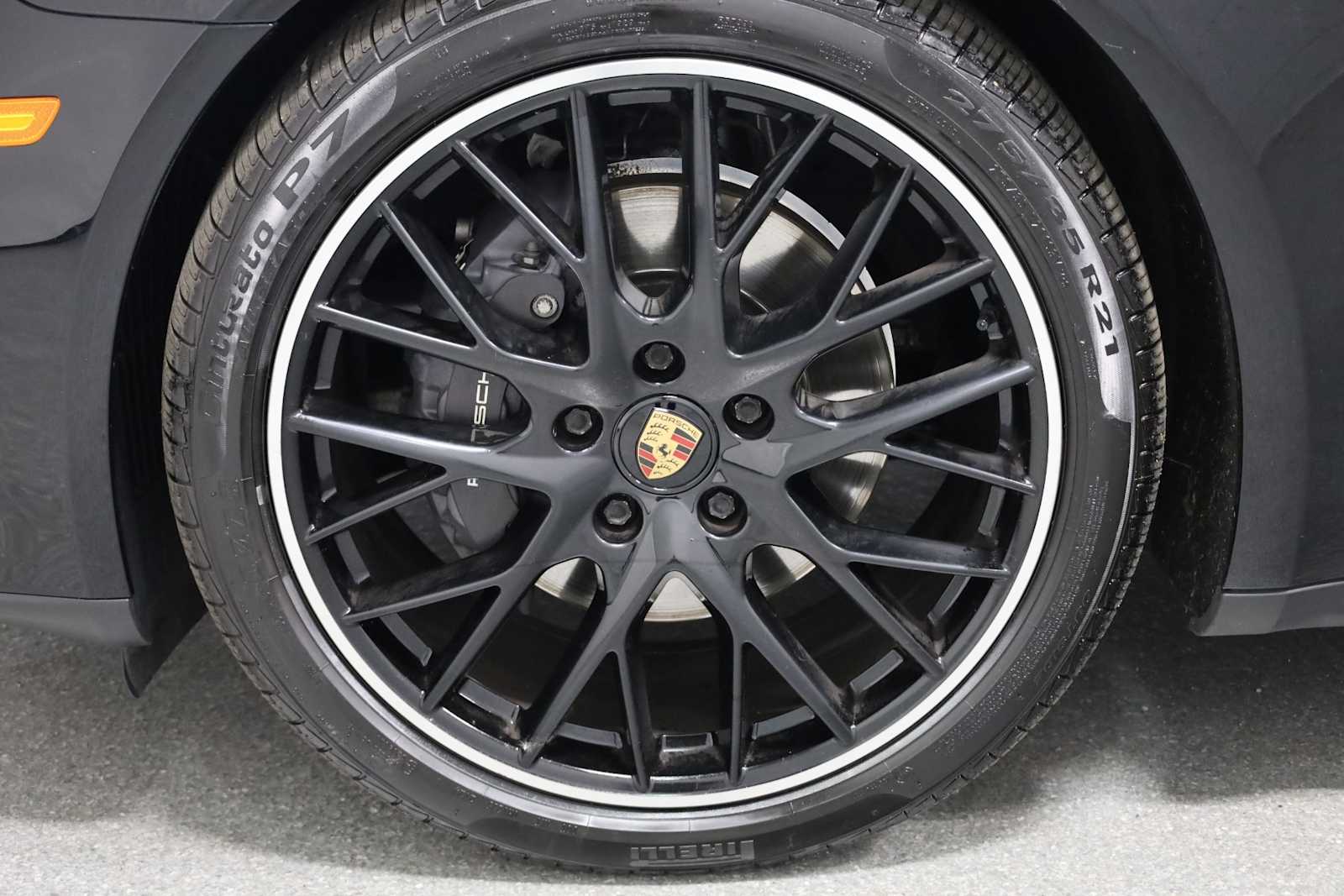 2023 Porsche Panamera 4 photo 35