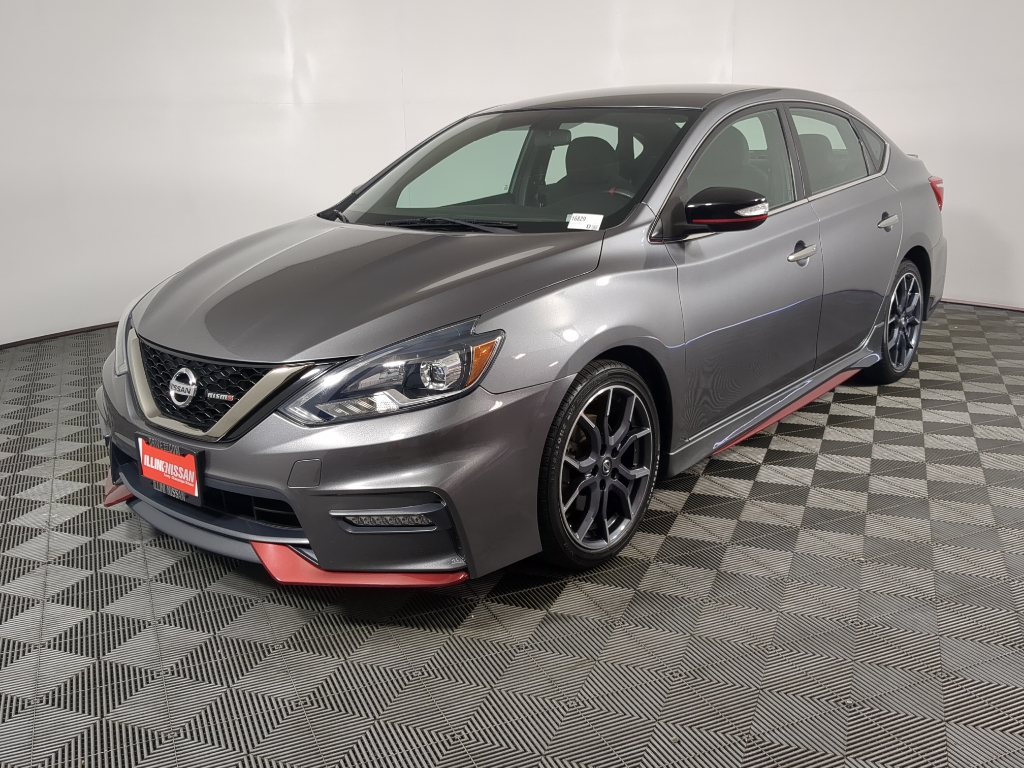 2017 Nissan Sentra Nismo photo 3