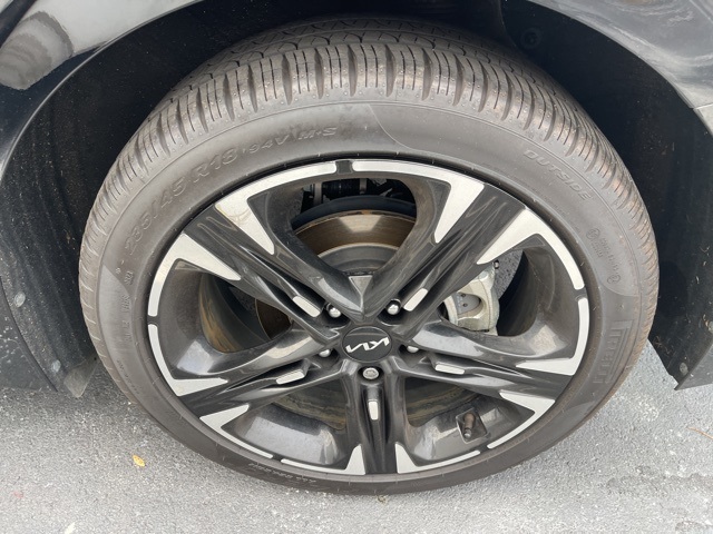 2023 Kia K5 GT-Line photo 4